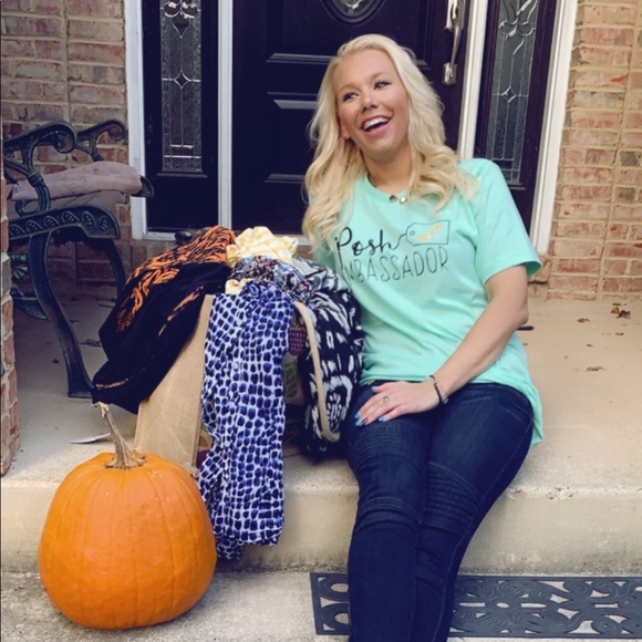 ❤️MEET THE SELLER❤️ - Picture 7 of 9